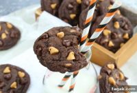 Chewy Peanut Butter Chocolate Chip Cookies Recipe