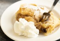 Authentic German Apple Strudel Recipe with Flaky Puff Pastry
