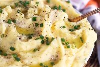 Creamy Instant Pot Mashed Potatoes Recipe in 20 Minutes