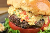 Jalapeño Pimento Cheese Burger Recipe with Spicy Melted Cheese