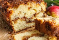 Homemade Apple Cinnamon Bread Recipe with Warm Spice Aroma