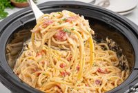 Slow Cooker Chicken Spaghetti Recipe for Cozy Weeknight Meals