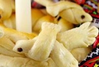 Ukrainian Easter Dove Bread (Holuby) Recipe