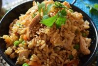 Authentic Chicken Fried Rice Recipe with Crispy Vegetables
