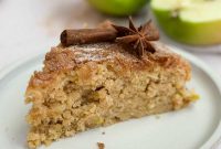 Moist Apple Buttermilk Cake with Cinnamon Crumble