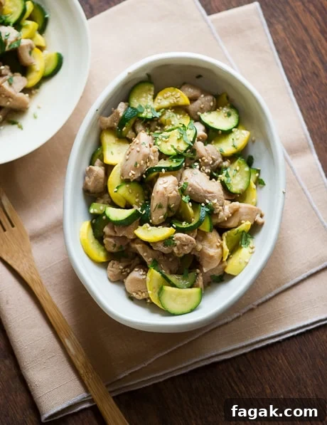 Healthy Chicken Stir Fry Recipe with Zucchini in a bowl 
