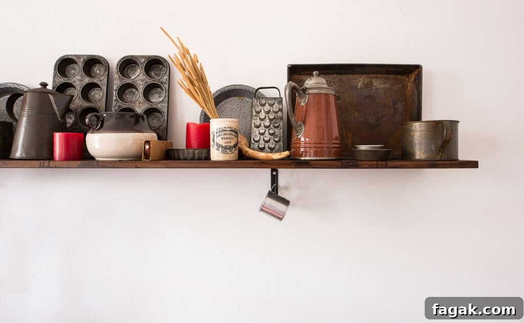 Some examples of kitchen gadgets placed on a shelf