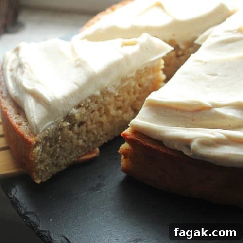 Spiced banana cake