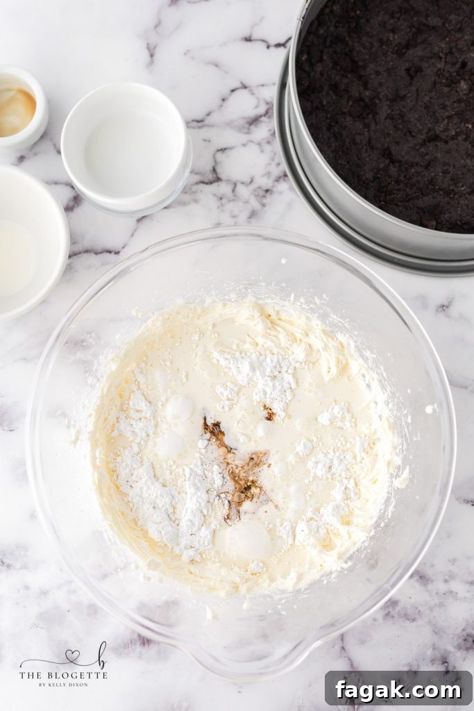 Whipped cream cheese cake filling