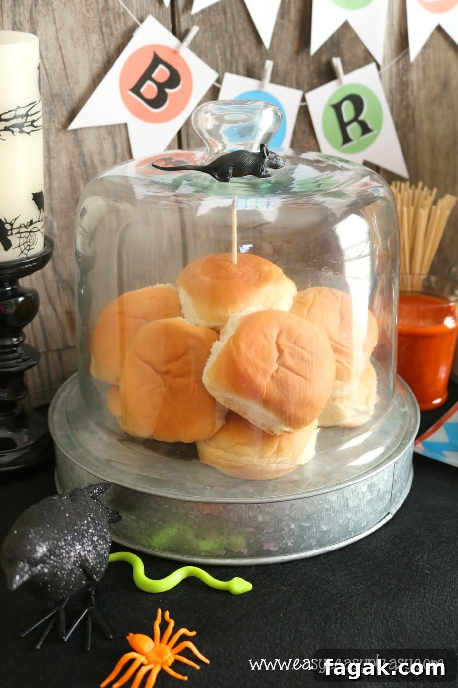 Chicken Slider Recipes start with a slider bun!