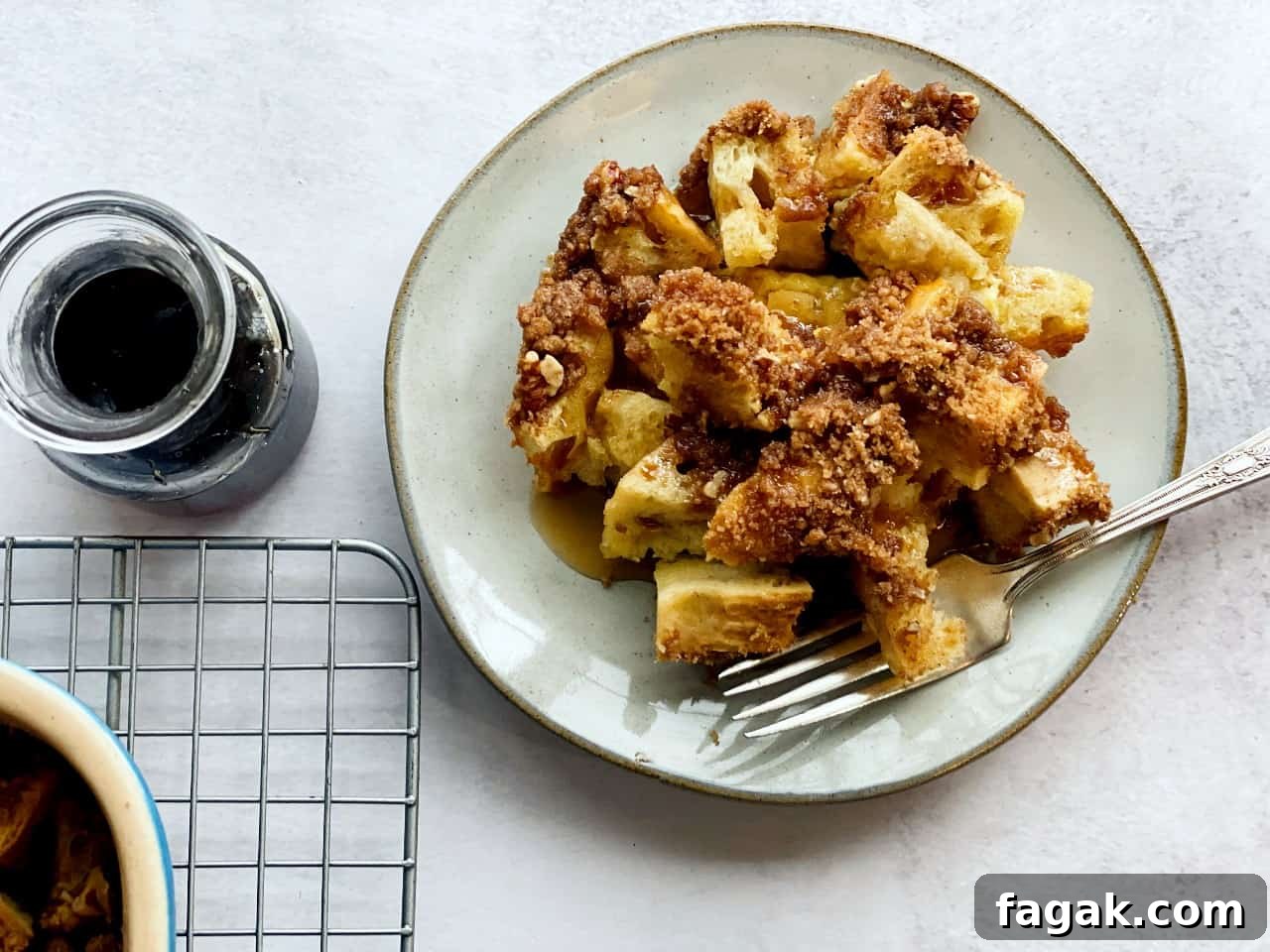 15 Filling Breakfast Recipes to Keep You Full Until Lunch 16 baked french toast casserole