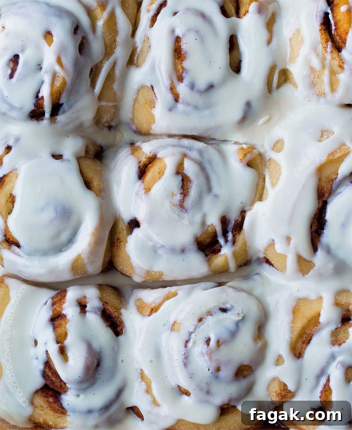 The Best Soft Homemade Cinnamon Rolls