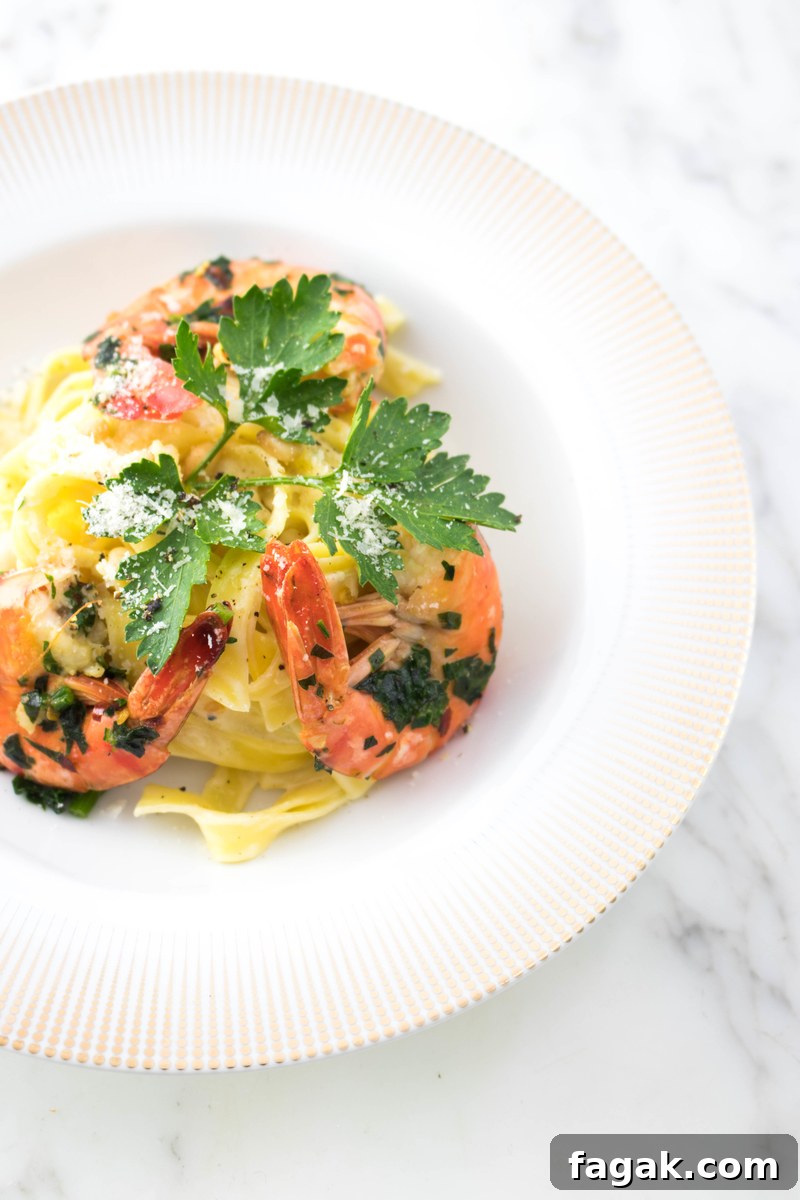 Creamy Shrimp Fettuccine Alfredo Recipe for Weeknight Dinner 8 Shrimp Fettuccine Alfredo
