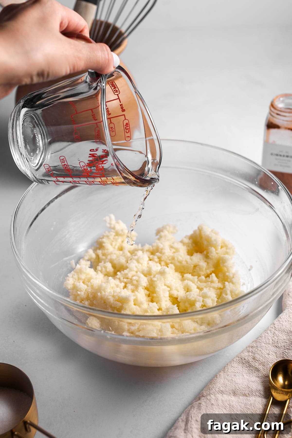 Creaming butter and sugar