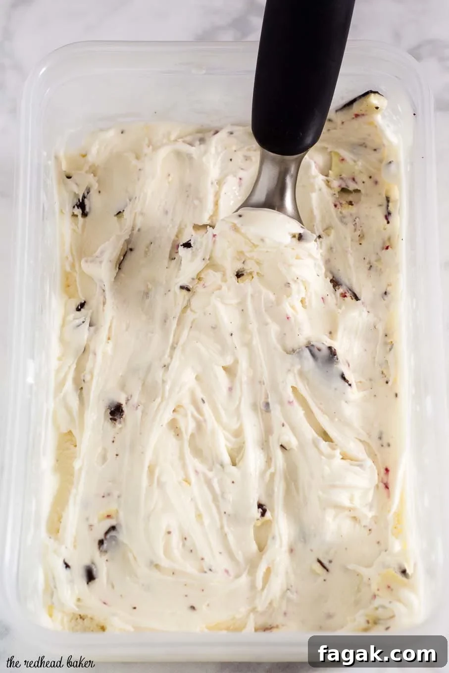 White Chocolate Peppermint Bark Ice Cream Recipe for the Holidays 3 Rich white chocolate peppermint bark ice cream is a delicious holiday treat, with bits of the popular Christmas treat mixed throughout the ice cream.