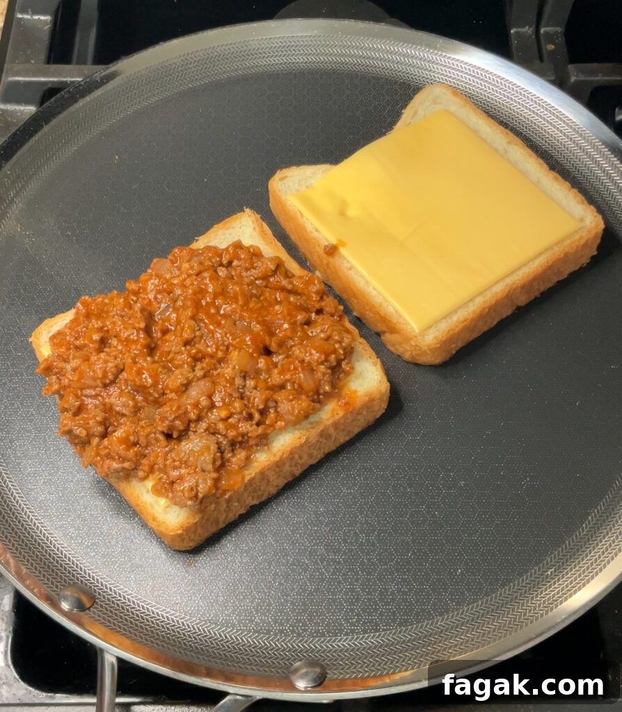 Grilled Cheese Sloppy Joe Sandwiches: Gooey, Savory Melt 10 img 8528 9