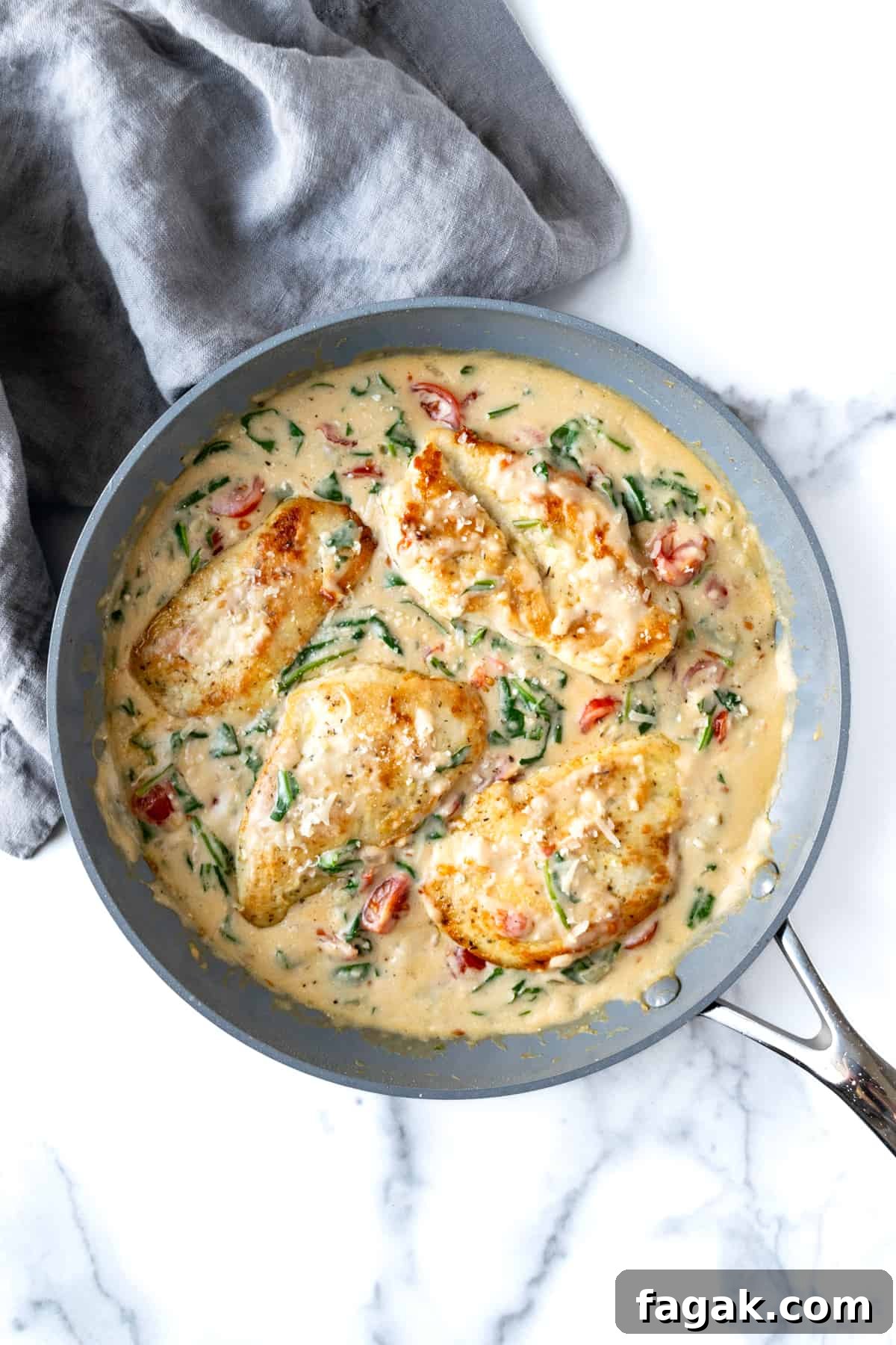Creamy Chicken Florentine with Spinach and Parmesan 6 Creamy Chicken Florentine in a Skillet.