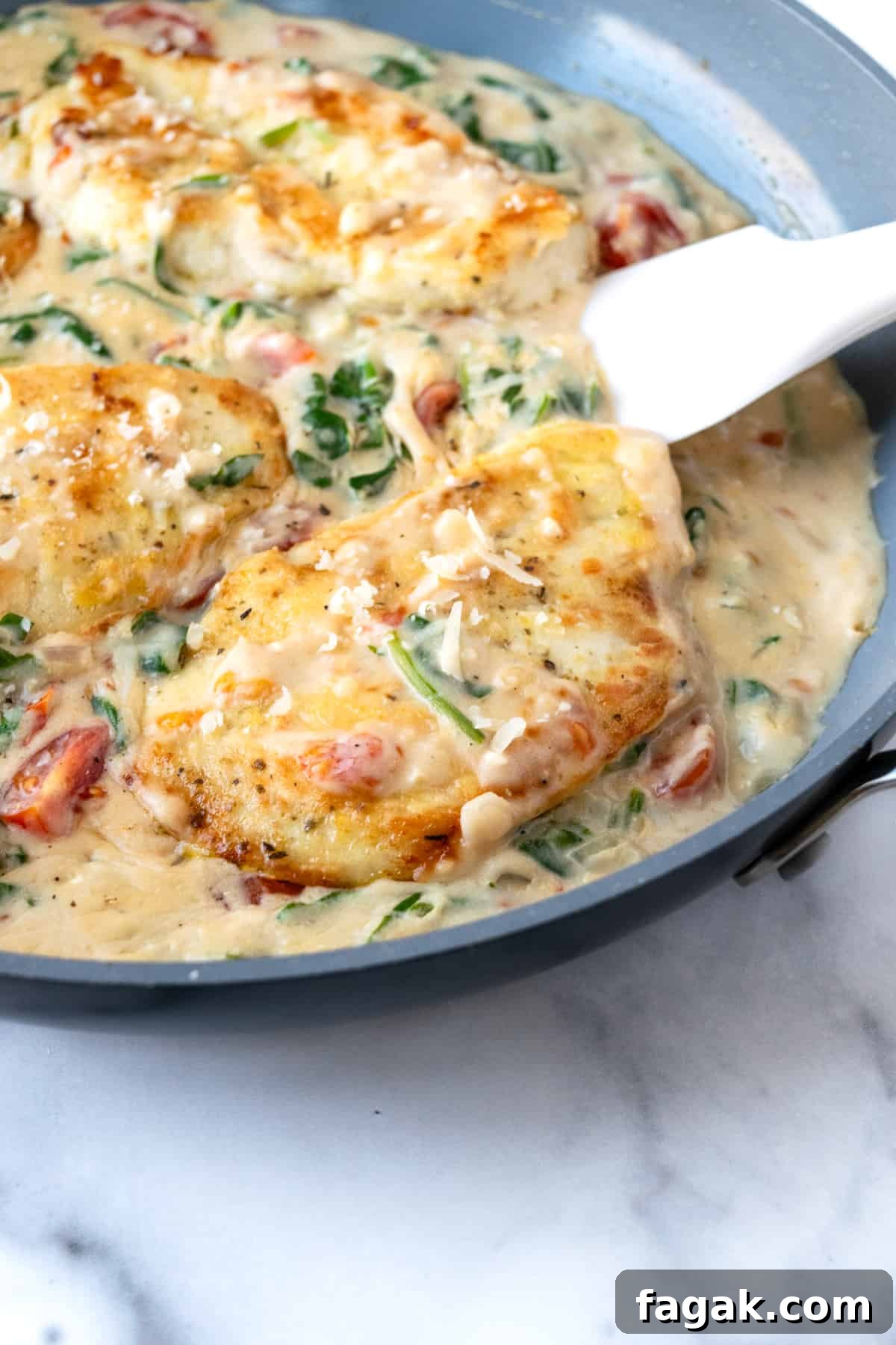Creamy Chicken Florentine with Spinach and Parmesan 8 Creamy Chicken Florentine in a Skillet.