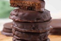 Copycat Thin Mints: Lighter Homemade Recipe