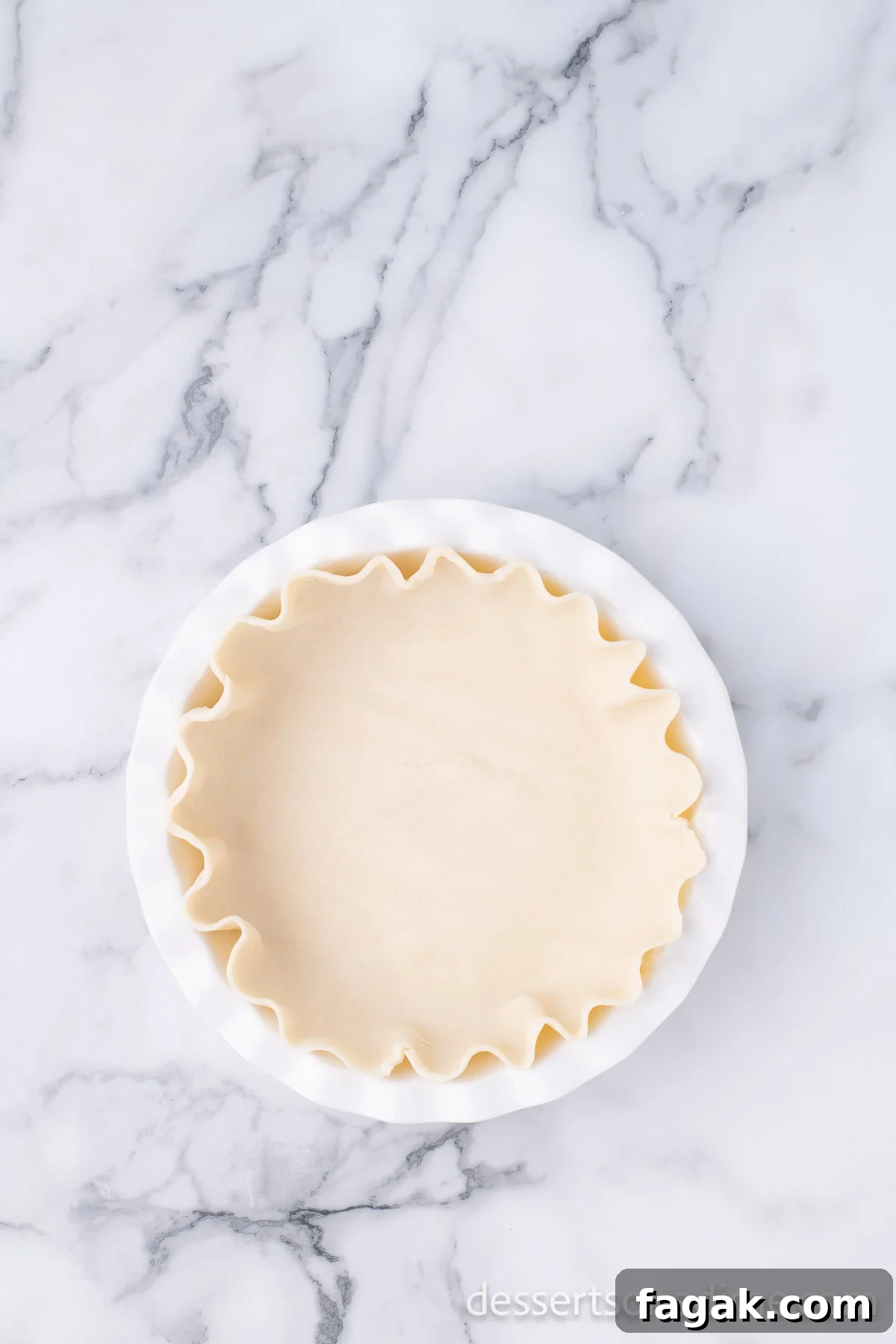 Pie crust in pie plate.