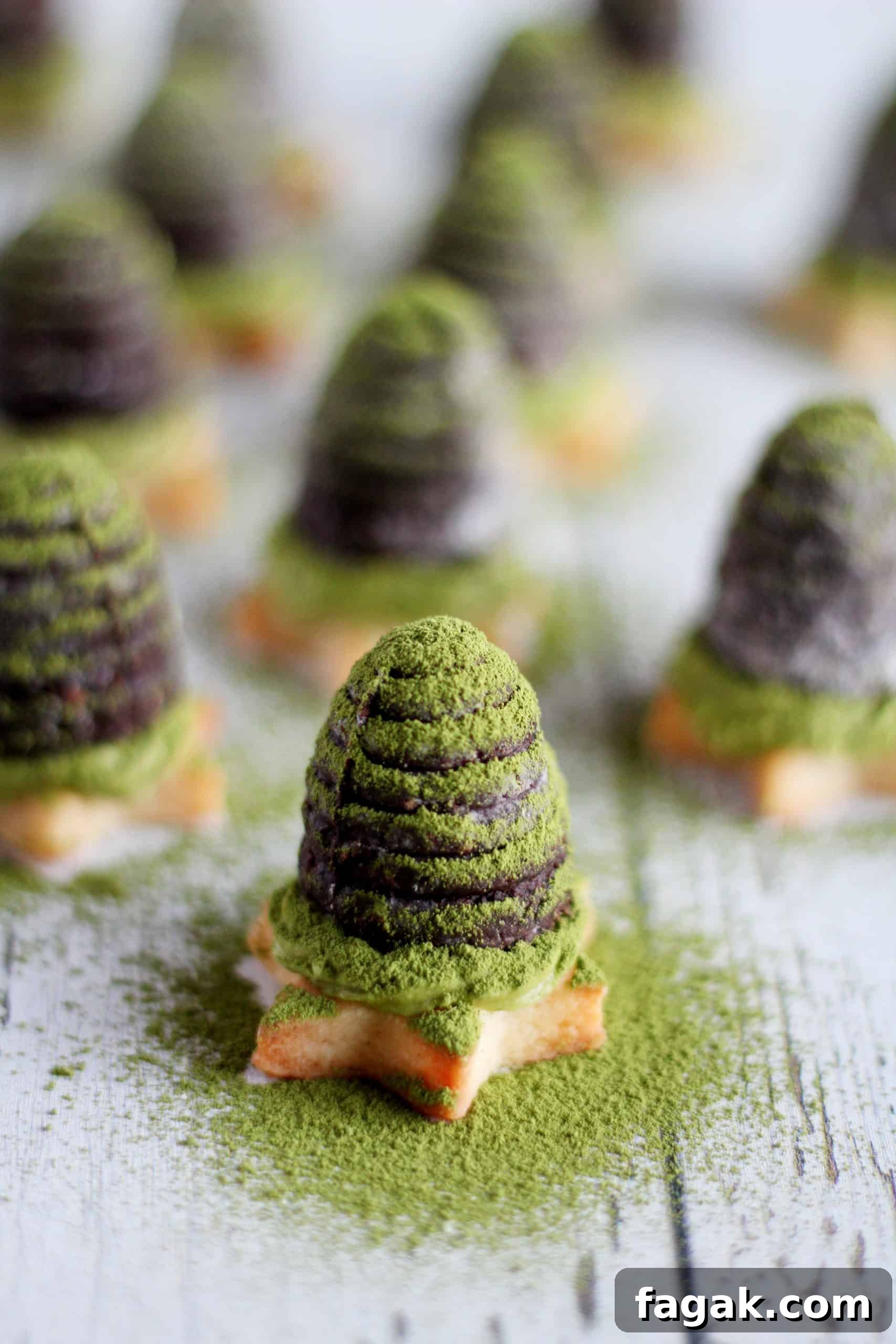 matcha beehive cookies